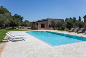 Villa Salentina con piscina vicina al mare m250